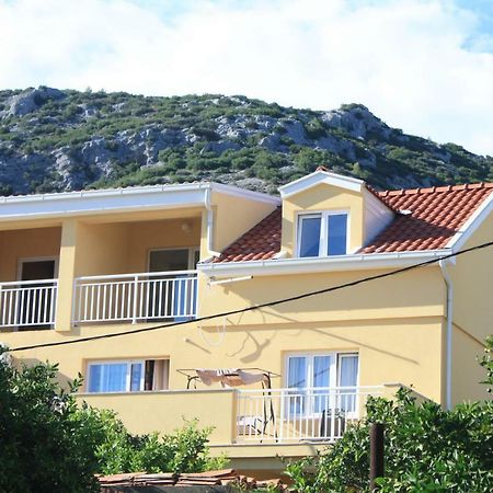 Apartman Anka Вигани Екстериор снимка
